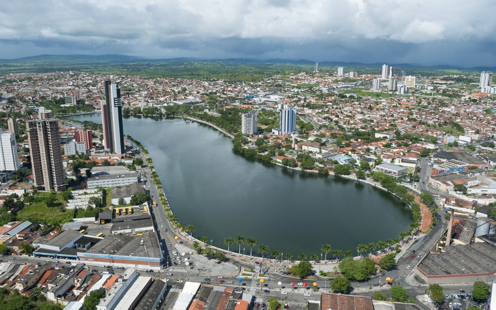 O Açude Velho se tornou um cartão postal e patrimônio cultural de Campina Grande — Foto: Divulgação