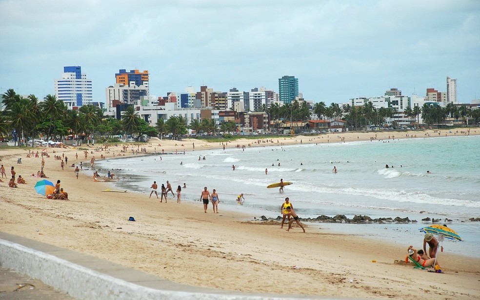 Litoral da Paraíba tem quatro praias impróprias para banho; Maré alcança 2,2m — Foto: Rizemberg Felipe/Jornal da Paraíba