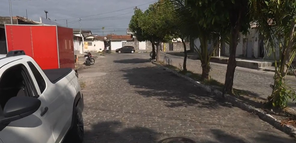Sequestro aconteceu no bairro Mangabeira VI, quando o empresário estava indo buscar um funcionário em casa — Foto: Reprodução/TV Cabo Branco