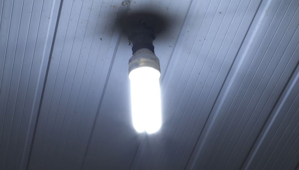 Conta de luz fica quase 14% mais cara na Paraíba — Foto: Marcos Pinguim/EPTV