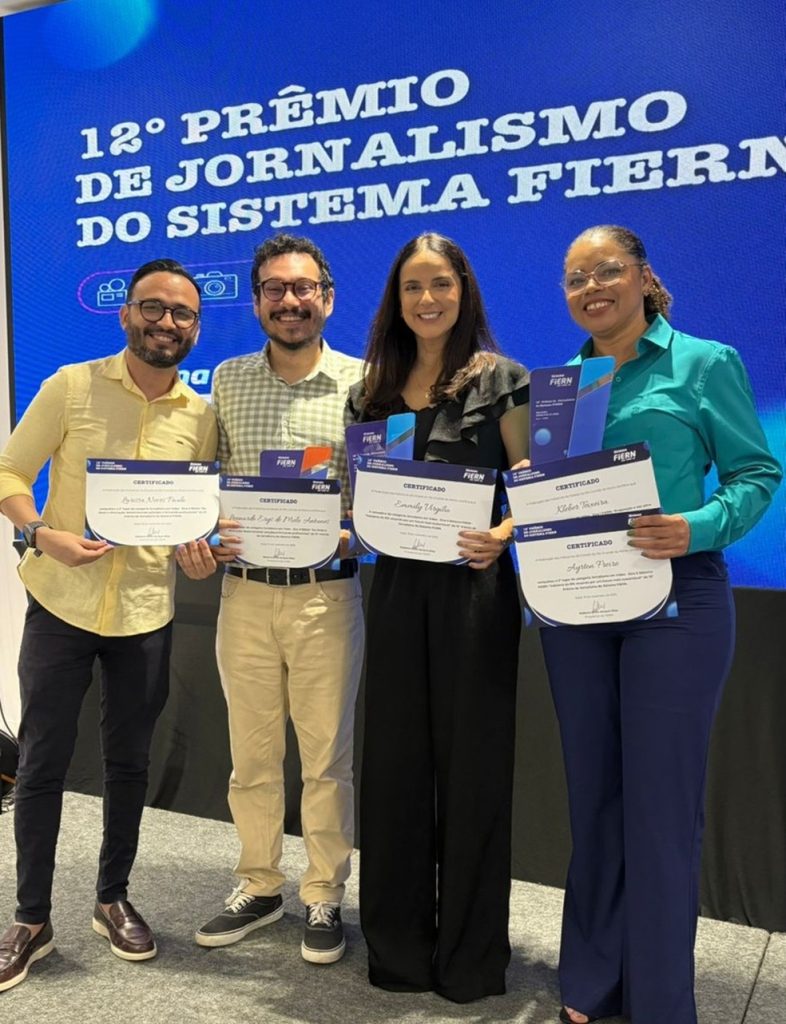Antônio Ricardo, Leonardo Erys, Emmily Virgílio e Elizama Cardoso representaram o g1 RN e a Inter TV na premiação — Foto: Fernanda Zauli/g1