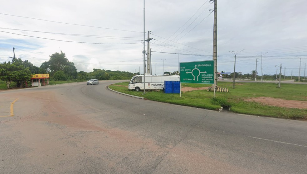 Crime aconteceu na rotatória que dá acesso ao Aeroporto de Natal — Foto: Google Street View