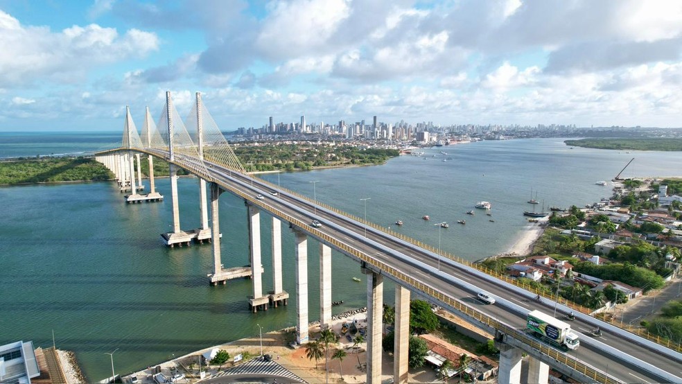Ponte Newton Navarro, em Natal, RIo Grande do Norte RN Ponte Nova Imagem aérea vista cima — Foto: Sandro Menezes/governo do RN
