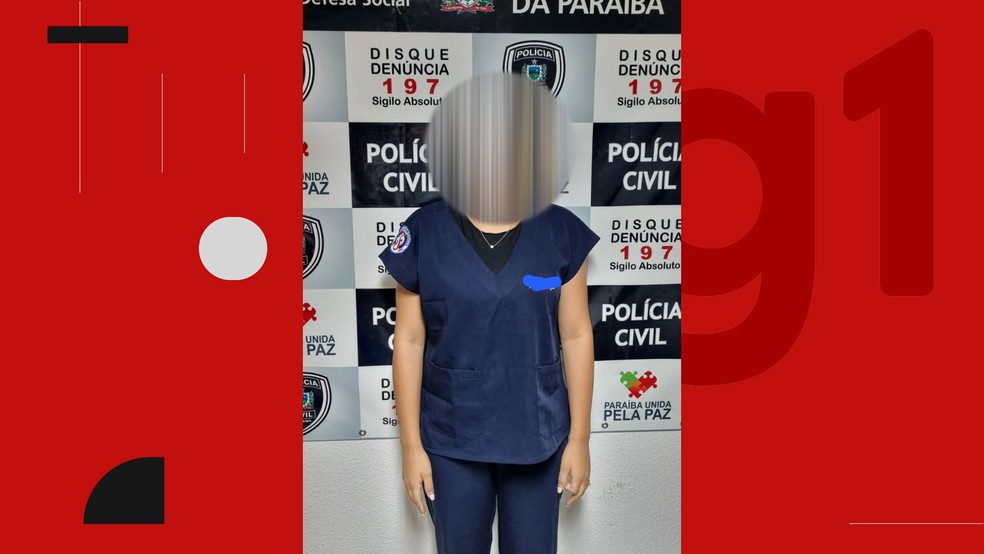 Mulher é presa suspeita por tentar atuar como fonoaudióloga — Foto: Polícia Civil