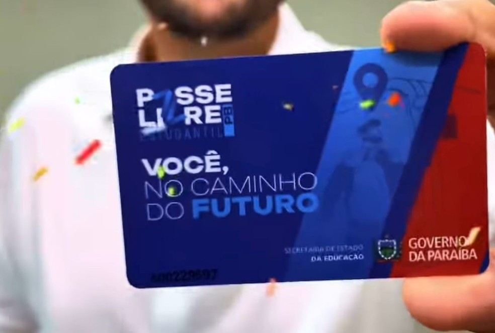 Benefício é destinado a estudantes da rede pública estadual — Foto: Divulgação/Governo da Paraíba