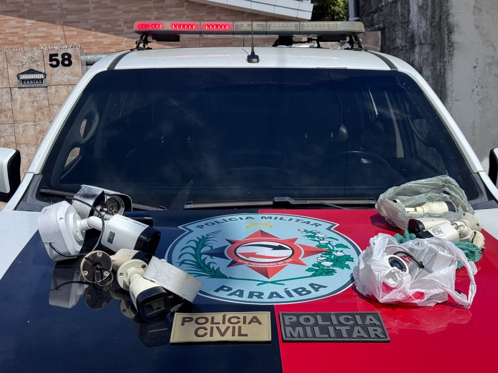 Câmeras irregulares apreendidas na zona norte de João Pessoa — Foto: Divulgação/Polícia Militar