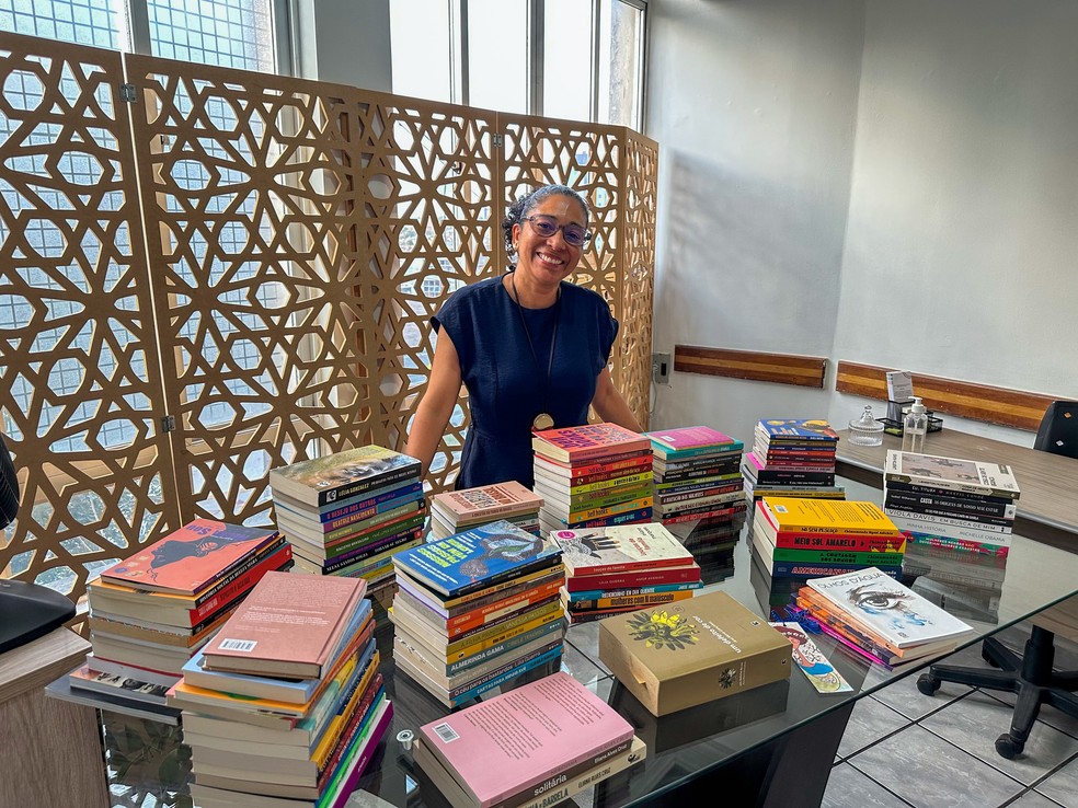 Mais de 100 livros de autoras negras são doados e biblioteca temática é inaugurada em Campina Grande — Foto: Divulgação