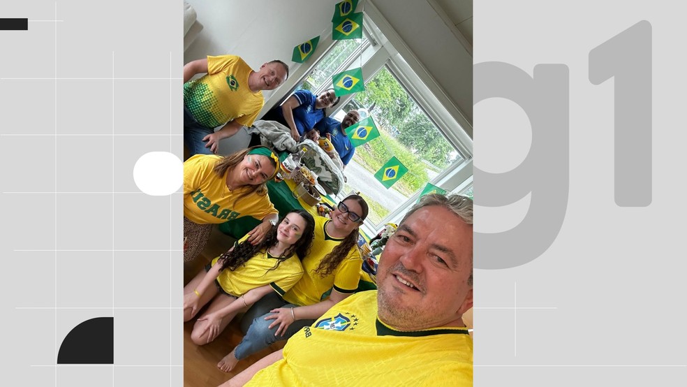 Paraibanos vão assistir jogo do Brasil contra Noruega, com noruegueses — Foto: Arquivo Pessoal