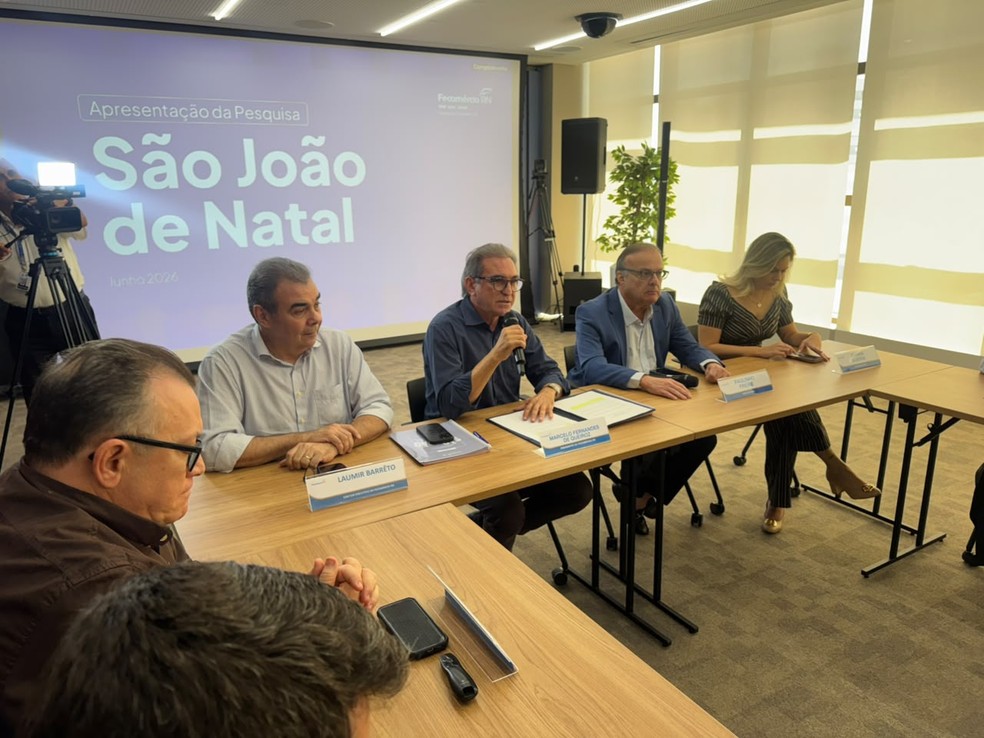 Representantes da Prefeitura e da Fecomércio RN apresentam os resultados — Foto: Fecomércio RN/Reprodução