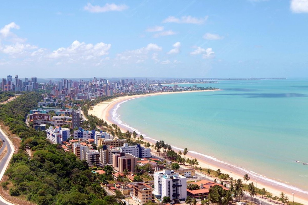 Vista da Praia de Cabo Branco, em João Pessoa — Foto: Divulgação