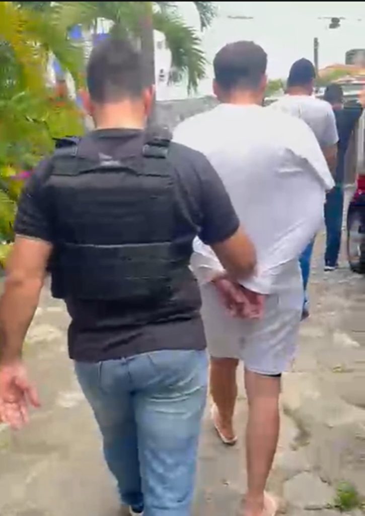 Homem é preso suspeito de adulterar carros alugados e simular roubos para receber por novos aluguéis, na Paraíba — Foto: Polícia Civil da Paraíba