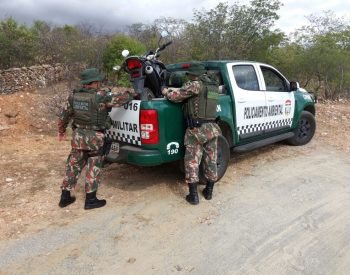 00000e3e068f5-b947049e1e0a404009558a7fc0fc1-2