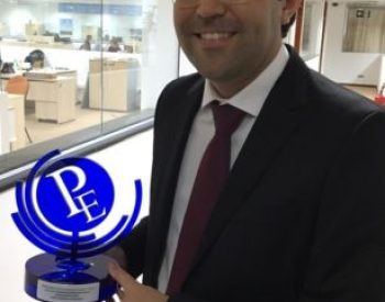 000a96b53f-a39c-484b-aa6f-31d645993871-18-307x410