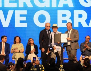 Energisa renova concessões em cerimônia com Lula e ministros — Foto: Pedro Neto
