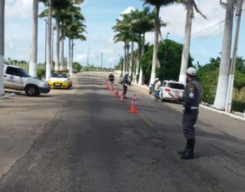 No período foram abordados e fiscalizados 388 veículos