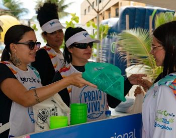 Ação do Praia Viva em 2024 — Foto: Joe Borges