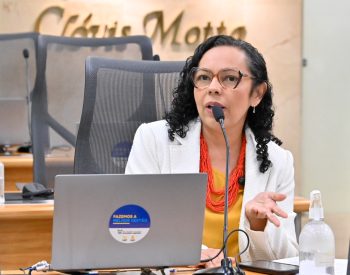 1CYf7xIb4RFQuxGYwZ62sEuprKGe2rTLAMYQcMej