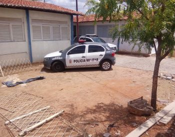 Viaturas paradas na 2ª CIA do 6° BPM de Jardim do Seridó. Foto Júlice Gomes / Blog Seridó no AR.