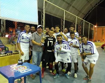 Equipe Campeã Novo Horizonte. ( Foto: Reprodução / Facebook )