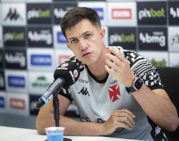 Maurício Barbieri deve ter saída formalizada nesta sexta-feira. Foto__Daniel Ramalho / Vasco.