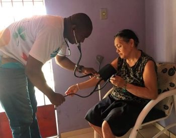 Ao todo são um grupo de 48 médicos cubanos que decidiram ficar no Piauí, depois que governo de Cuba resolveu se desvincular do Programa Mais Médicos. ( Foto: Arquivo Pessoal )