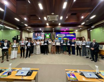 572d58bf-1736-4bde-b42b-4c385459641e