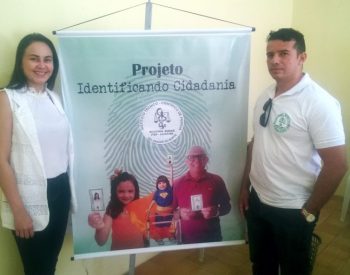 8e17f26041eece86b836a1633d2dc415