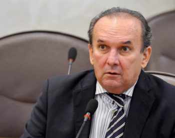 Deputado Nelter Queiroz-(MDB). Foto: Assessoria.