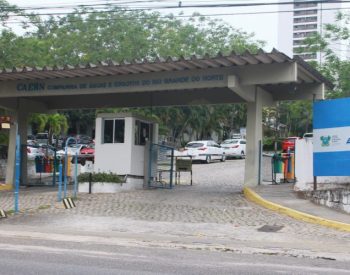 Companhia de Água e Esgotos do Rio Grande do Norte (Caern). Foto: José Aldenir / Agora RN.