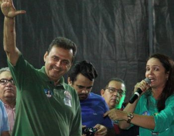 Carlos Eduardo-(PDT), arrasta uma multidão em Riachuelo. ( Foto: Assessoria )