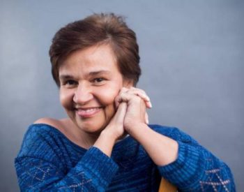 Atriz luta contra esclerose múltipla, doença cujos sintomas são fadiga crônica e perda dos movimentos — Foto: Ricardo Matsukawa/VEJA.com