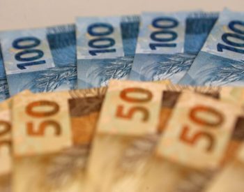 Calendário seguirá mês de nascimento do beneficiário. — Foto: Fábio Motta/Estadão