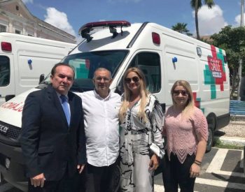 Esta é a segunda ambulância destinada pelo parlamentar para Jardim de Piranhas (Foto: Divulgação)