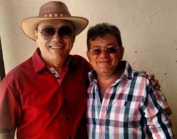 Prefeito Amazan Silva e o secretario de Obras de Jardim do Seridó. Novo de Wilde. ( Foto: Reprodução / Facebook )