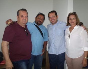 Rogério Marinho ao lado de Carlos Felipe e prefeita Miúda. Foto Carlos Felipe.