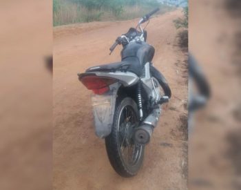 Moto recuperada pela polícia de Mossoró.