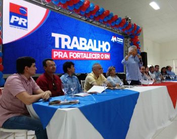 João Maia abre o Encontro.
