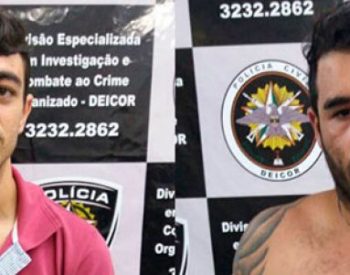 A dupla foi presa na rodoviária de Natal: http://sidneysilva.com.br
