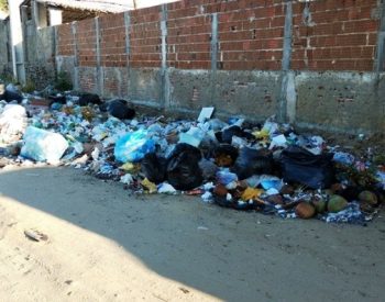 Prefeitura tenta regularizar coleta de lixo