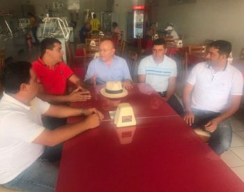 Lideranças estão empenhadas no projeto de reeleição do deputado Vivaldo Costa (Foto: Divulgação)