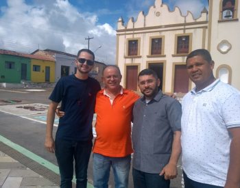 O pré-candidato Edílio Lobo em Lagoa Salgada e Lagoa de Pedra, foi recebido por lideranças políticas e religiosas locais. ( Foto: Assessoria )