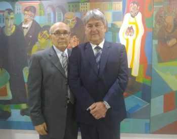 Além de Rosemilton Silva, outros 23 profissionais foram agraciados com a honraria entregue pela Casa, no Plenário Clóvis Motta. ( Foto: Assessoria )