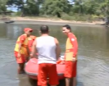 O jovem de 19 anos teria se afogado enquanto tomava banho com amigos. ( Foto: Reprodução / TV Tambaú )