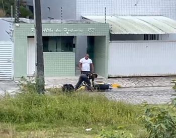 Agressões foram registradas em vídeo — Foto: Reprodução/TV Cabo Branco