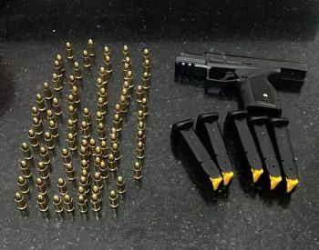 Arma apreendida durante operação em dezembro de 2025 — Foto: PF/Divulgação