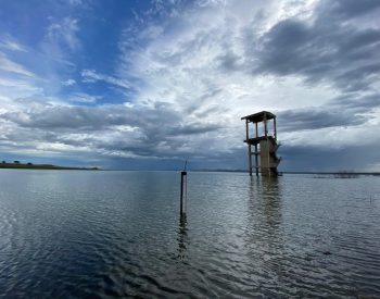 Barragem Armando Ribeiro. Foto — © Divulgação.