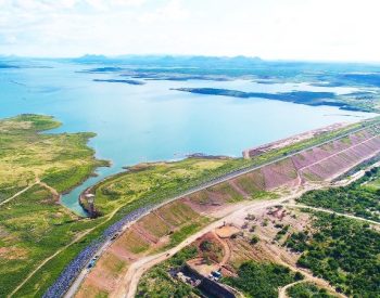 Parede da Barragem Armando Ribeiro Gonçalves, maior reservatório do RN. ( Foto: Bruno Andrade )