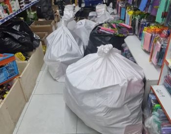 Produtos falsificados apreendidos durante operação da Polícia Civil no Centro de João Pessoa — Foto: TV Cabo Branco/Reprodução