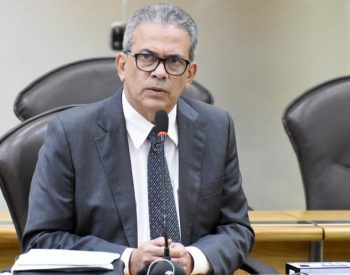 Deputado colocou seu mandato à disposição das instituições para viabilizar a obra, orçada em R$ 2,69 milhões. ( Foto: João Gilberto )