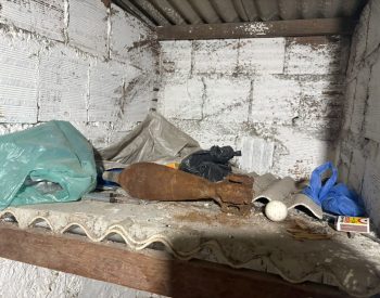 Artefatos como este são frequentemente encontrados em áreas que já foram campos de batalha ou locais de treinamento militar. — Foto: Reprodução/PMPB